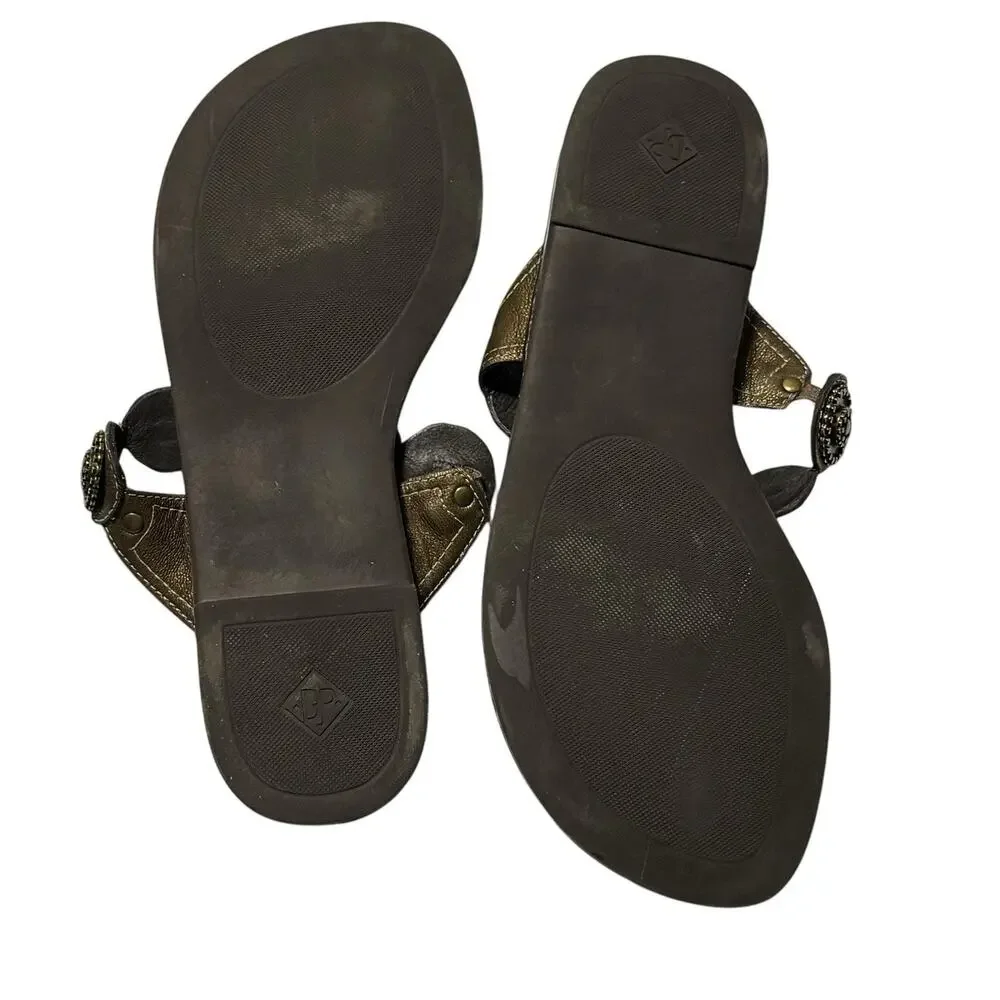 Donald J Pliner 7 1/2 M Sandals Black Leather Brass Medallions Flip Flops Thong